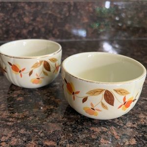 Hall’s Superior Quality Kitchenware Set of 2 Vintage Small Bowls